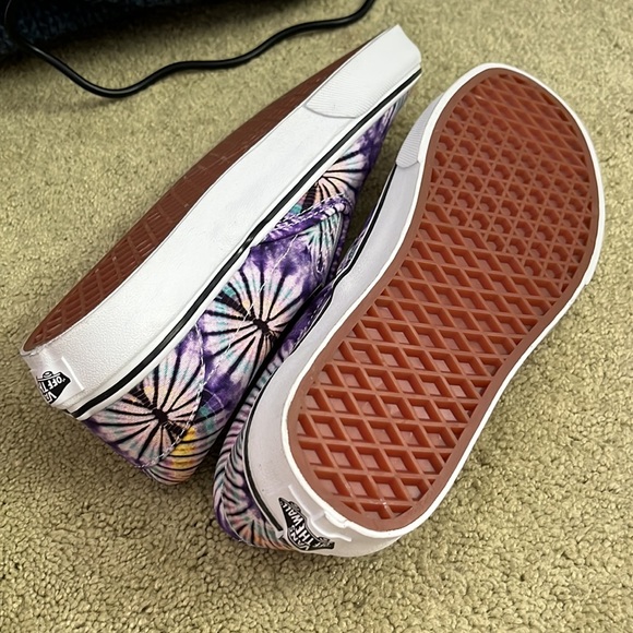 NWOT VANS 7.5 - Picture 5 of 5